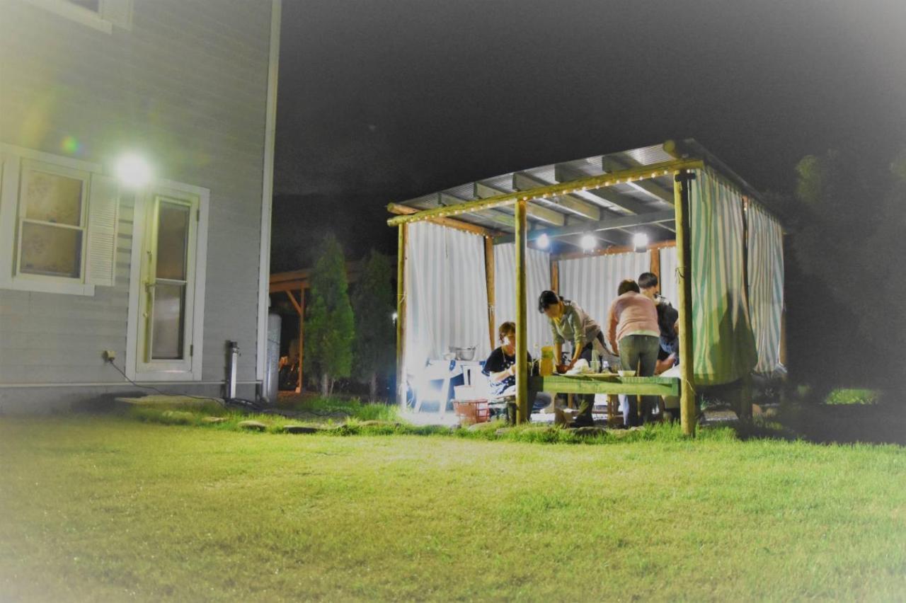 פוג'יקאוואגוצ'יקו Kawaguchiko Cottage Minami מראה חיצוני תמונה