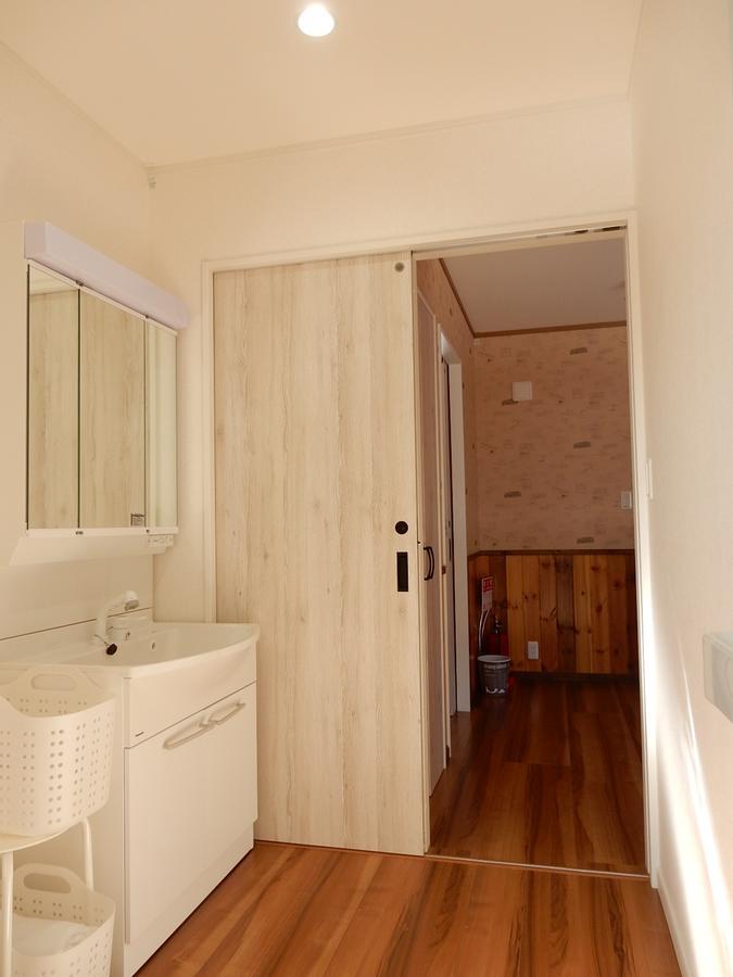 פוג'יקאוואגוצ'יקו Kawaguchiko Cottage Minami מראה חיצוני תמונה